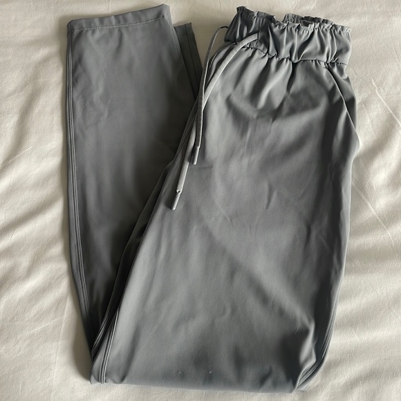 Lululemon pant - Picture 1 of 5